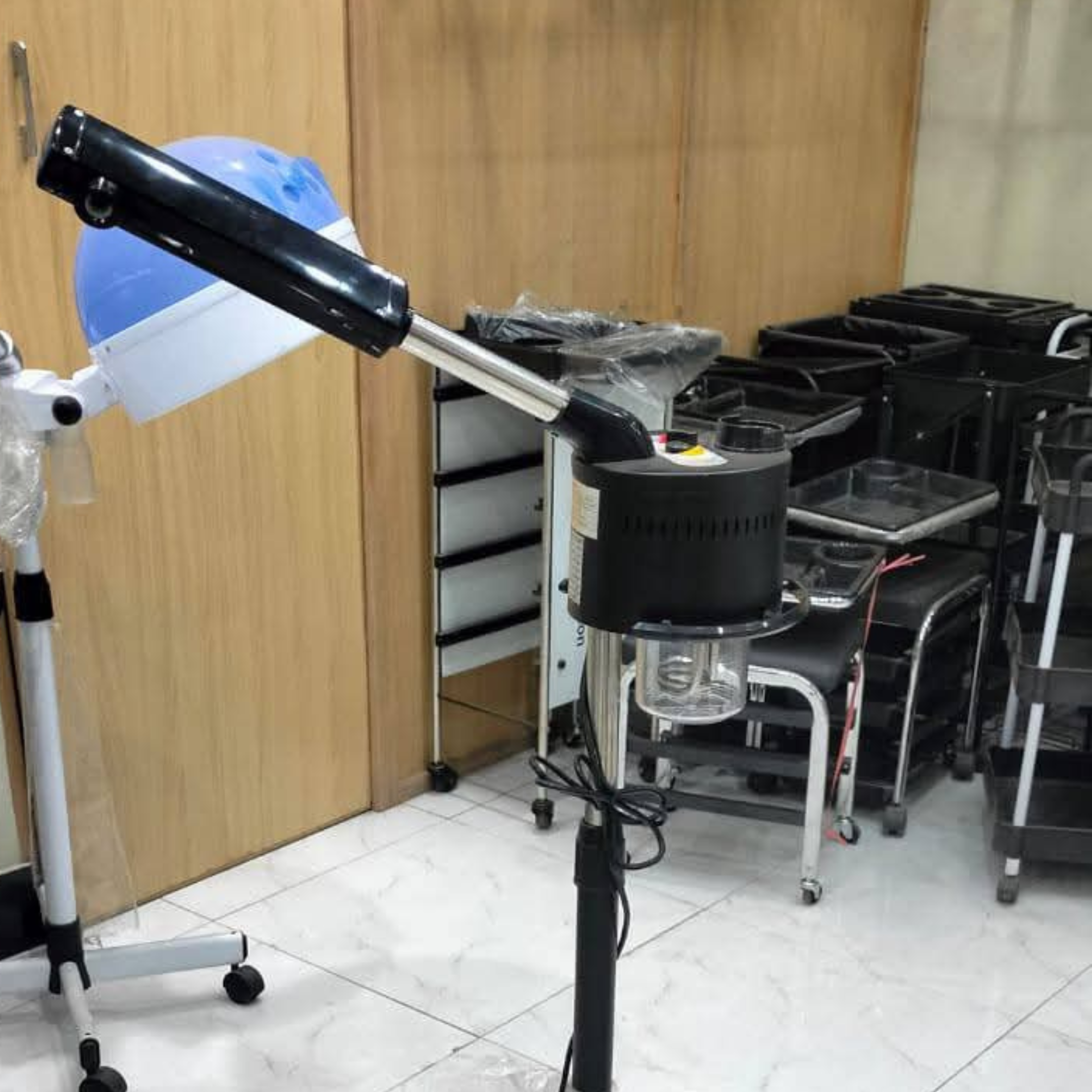 Electronic Salon Equipment
