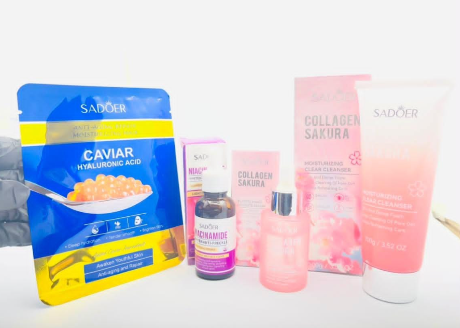 4 IN 1 FACE GLOWING KIT | SADEOR