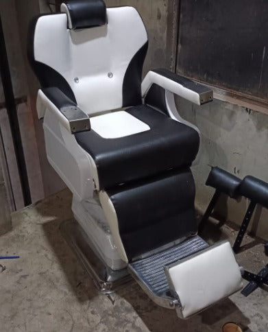 Two-Tone Hydraulic Barber Chair