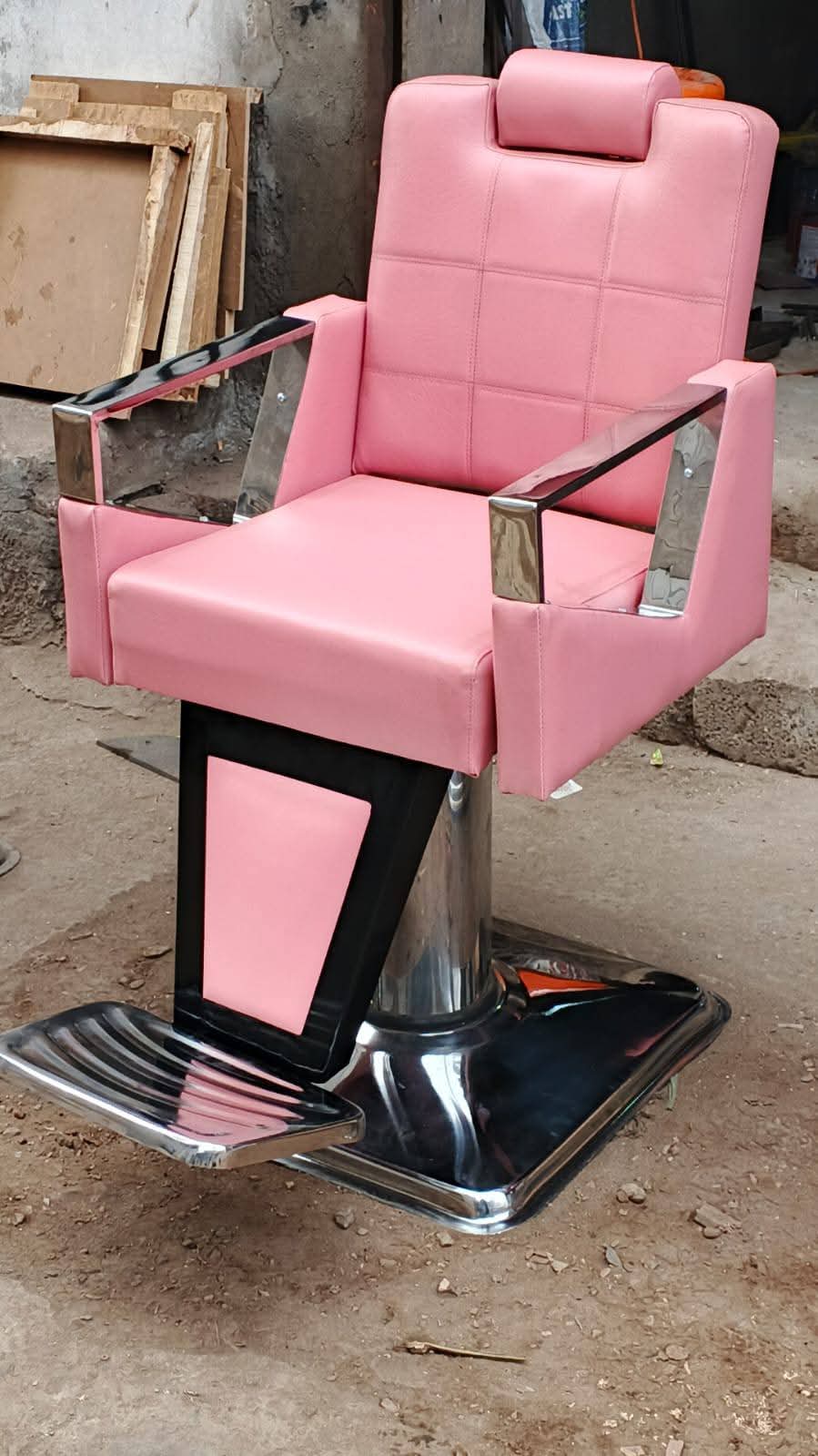 Pink Salon Styling Chair