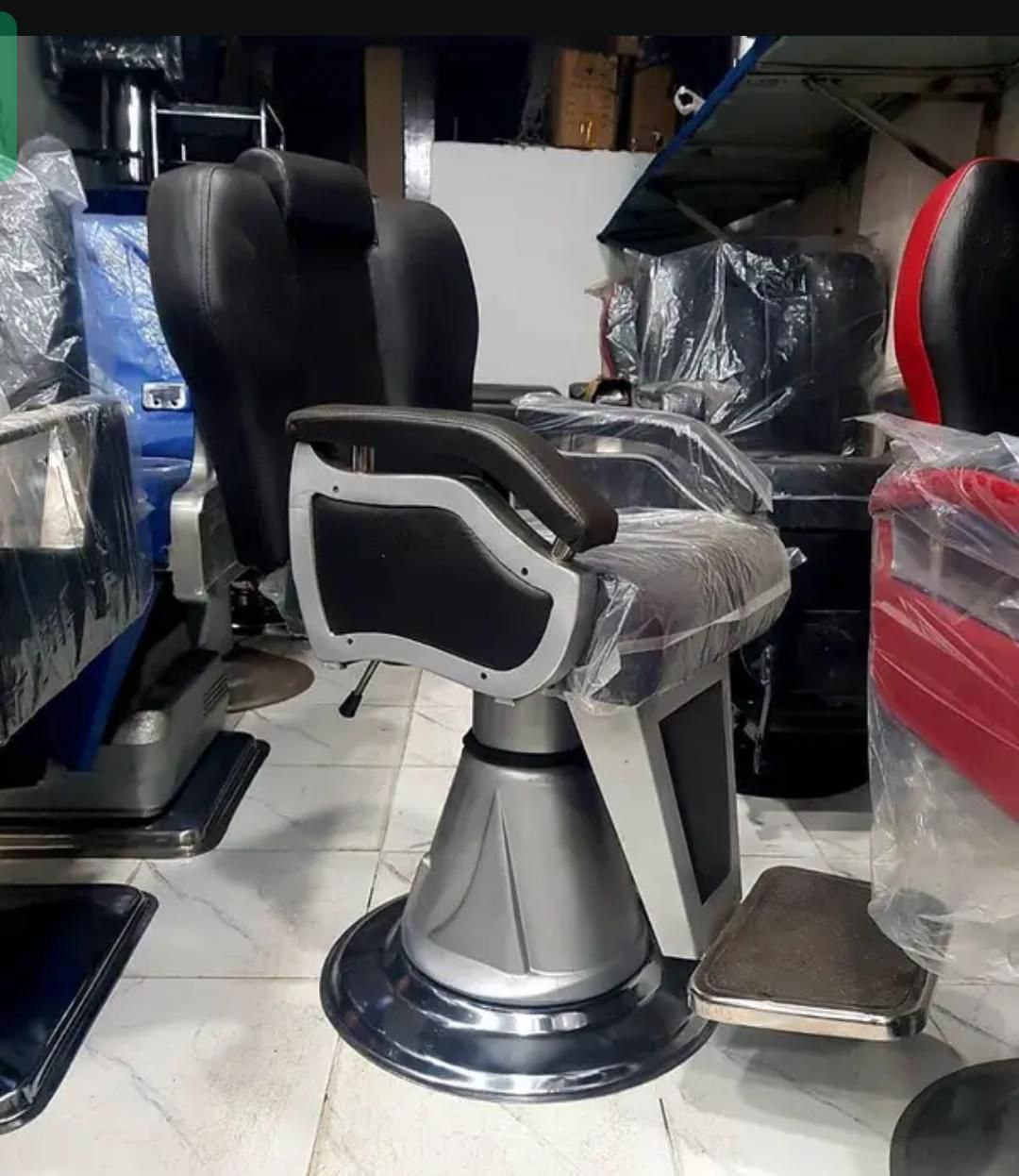 Executive Hydraulic Barber Chair