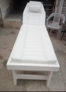 White Wooden Salon Spa Bed